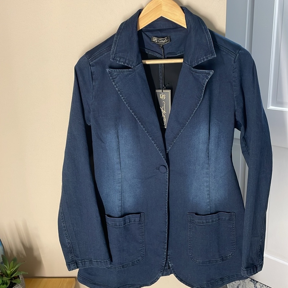 Dg2 Diane Gilman one button stretch denim jacket blazer